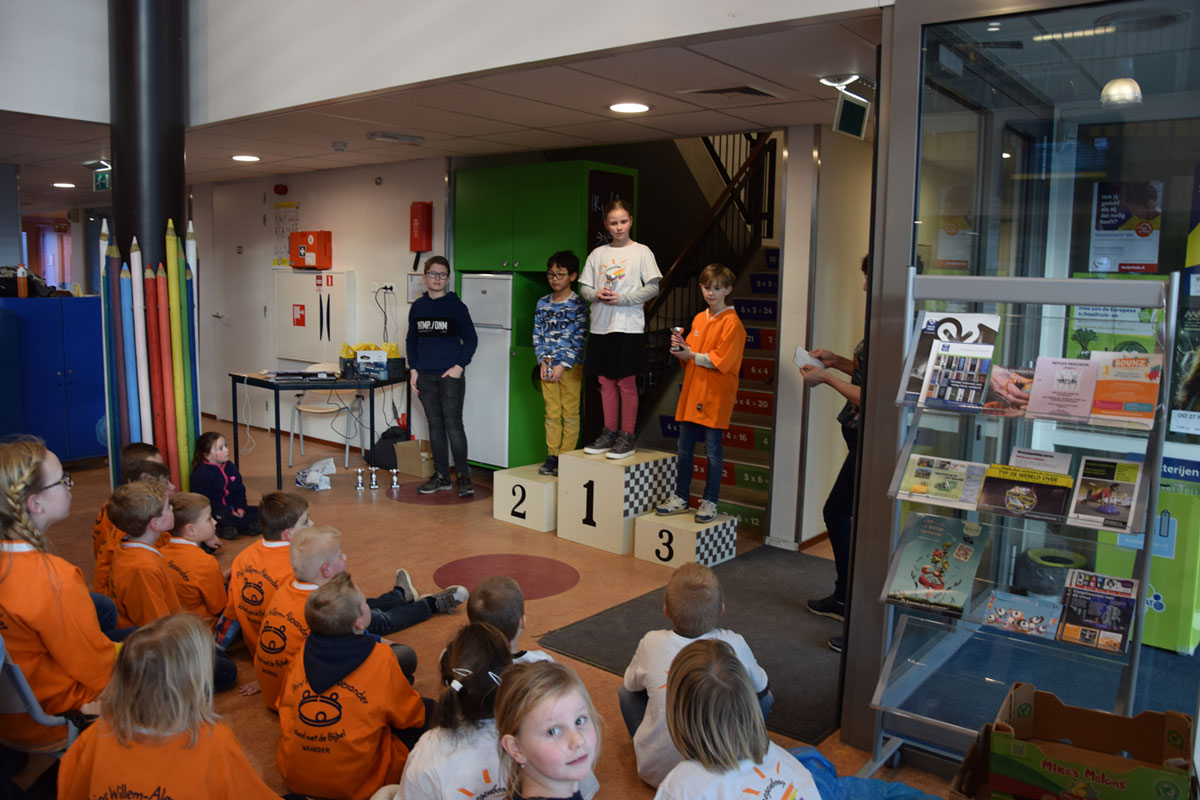 Girlpower bij het schooldammen